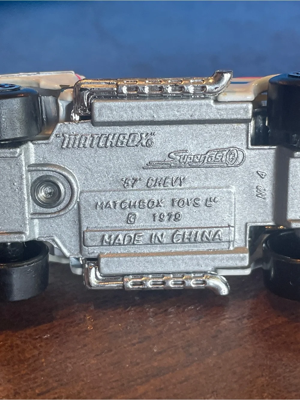 1996 Matchbox Super Fast MB-4 ‘57 Chevy Bel Air Hardtop White w/90s Graphics